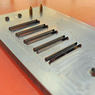 布料冲切刀模 寿命长冲切精准深圳开模厂加工